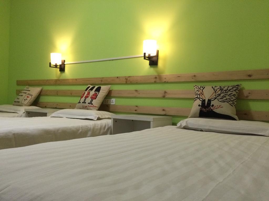 Xi'An Rainbow Youth Hotel Екстериор снимка