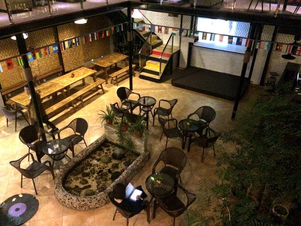 Xi'An Rainbow Youth Hotel Екстериор снимка